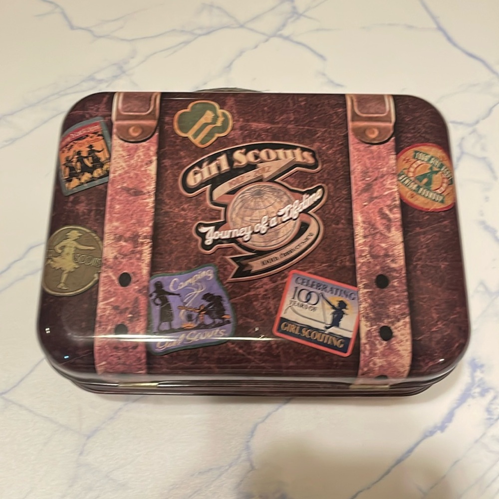 Girl Scout metal tin lunchbox decoration- 2012- celebrating 100 years